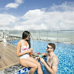 Halina And **** Đà Nẵng