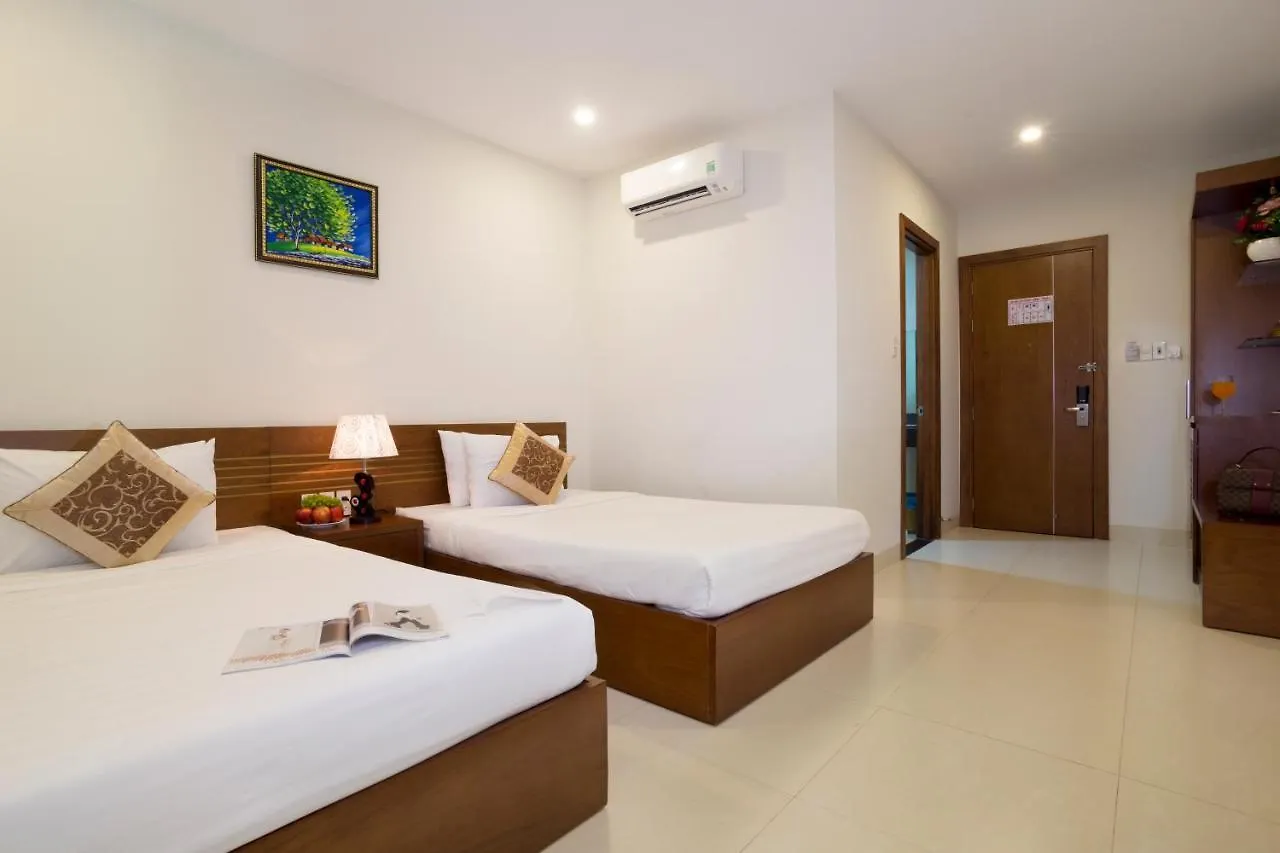 Golden Light Da Nang Hotel
