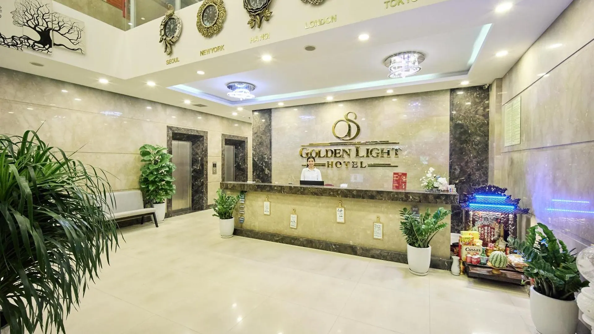 Golden Light Da Nang Hotel